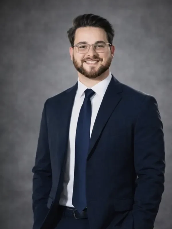 Alex Schwarz Director of Sales